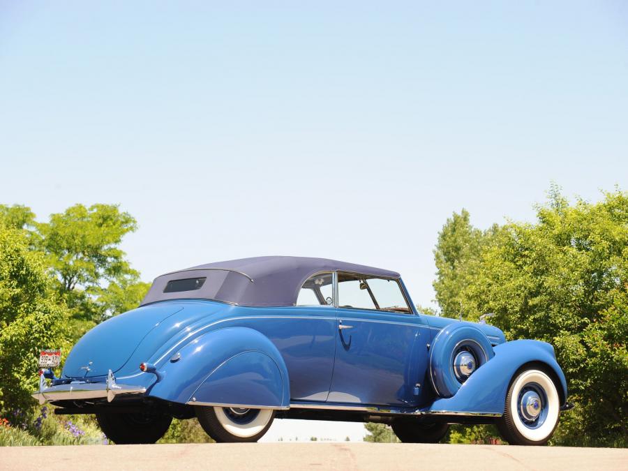  Lincoln Model K Convertible Victoria by Brunn 1938 года  (фото 7 из 9)